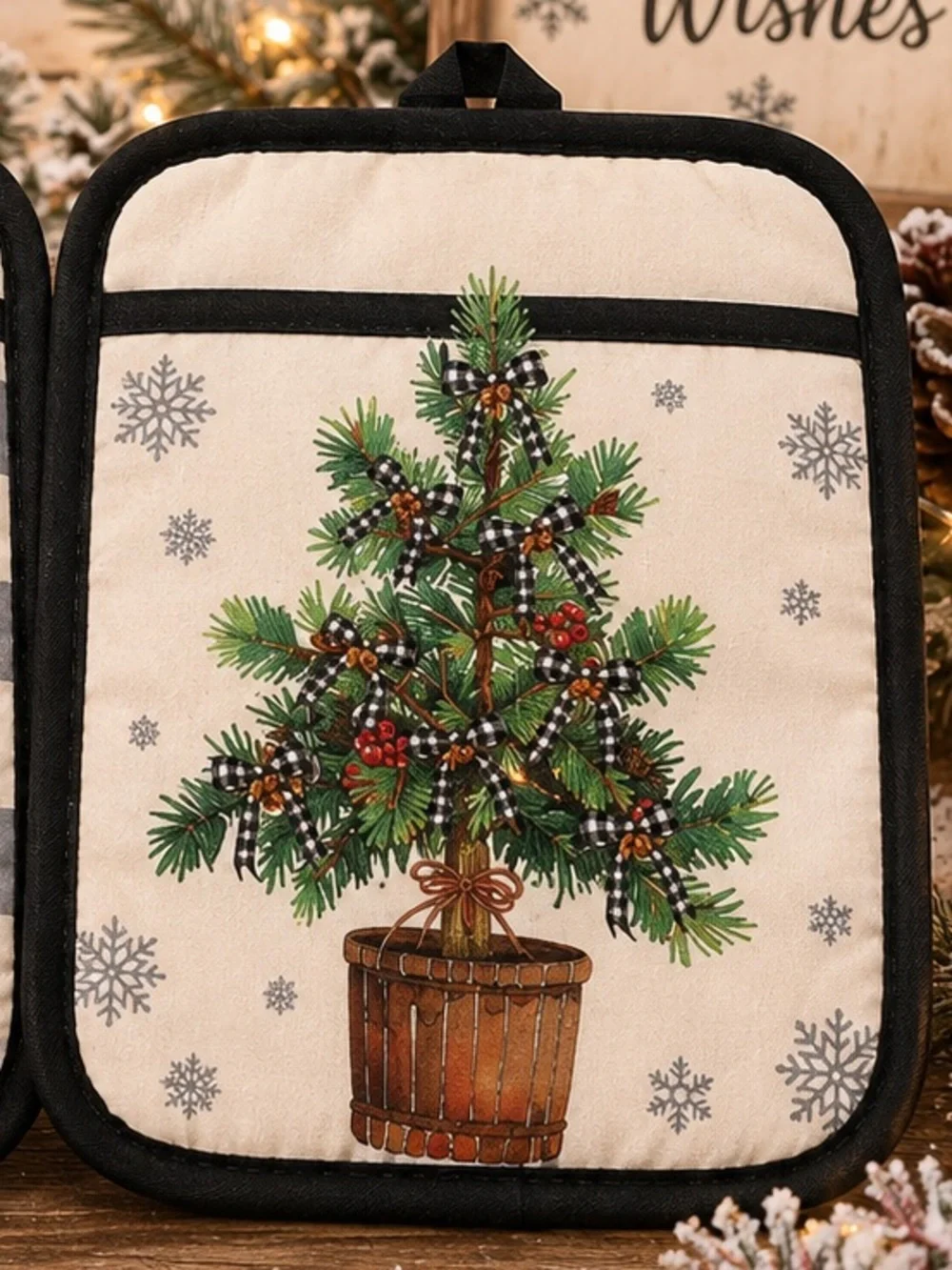 Holiday Tree Pot Holder Set